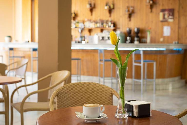 Ath Andarax Hotel Aguadulce  Ngoại thất bức ảnh